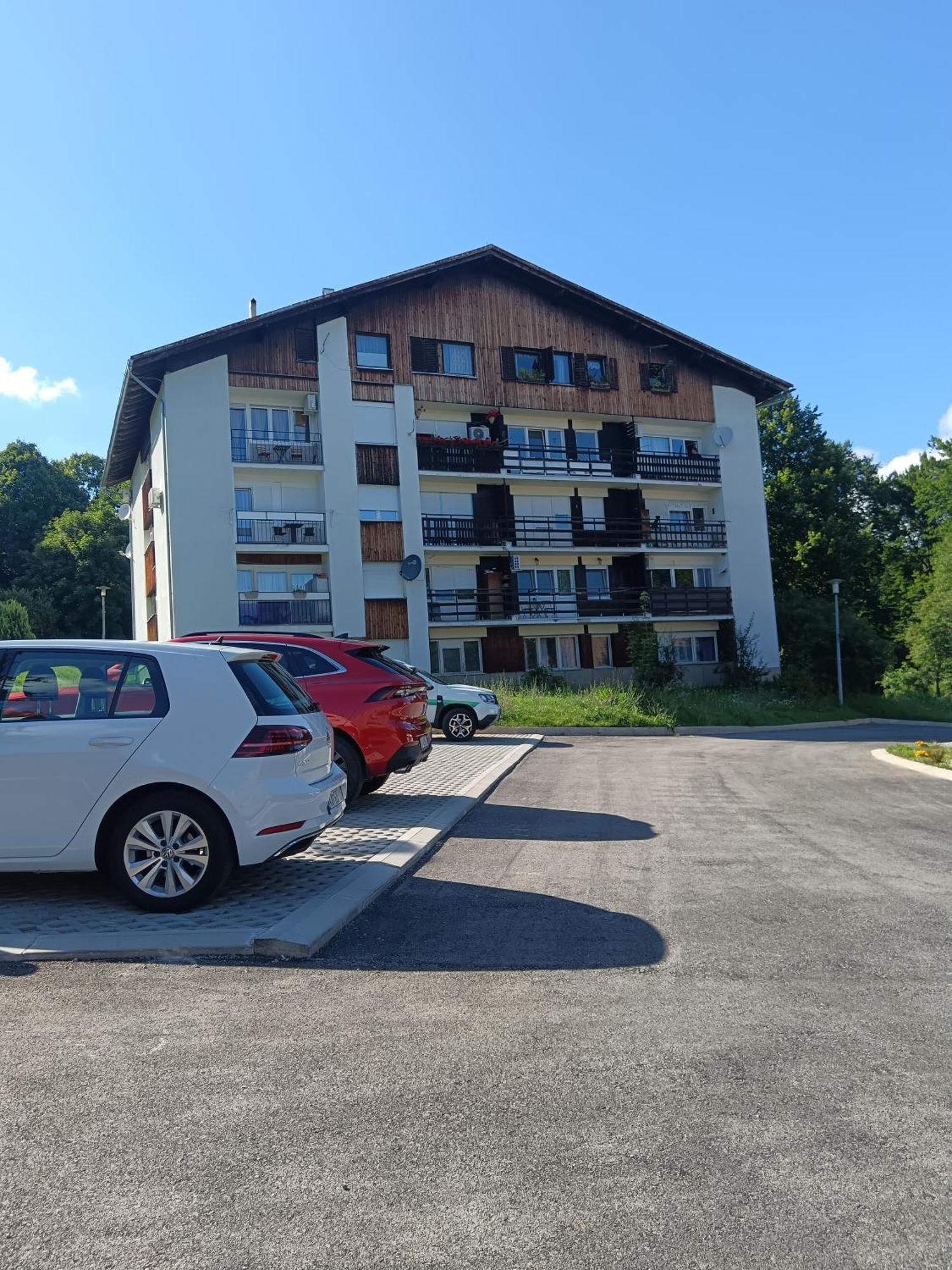 Appartamento Tisa Self Check In Plitvička Jezera Esterno foto
